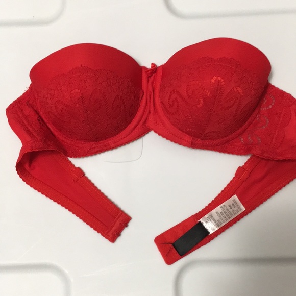 unknown Other - Red 34B Strapless Bra